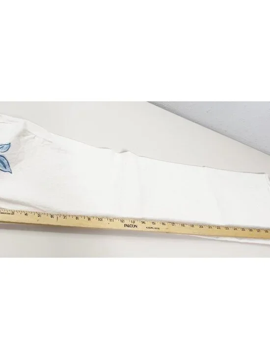 Coldwater Creek Sz 4 ( Actual 29x31) Beige Blue Flowers Bootcut Jeans EUC - Picture 7 of 10